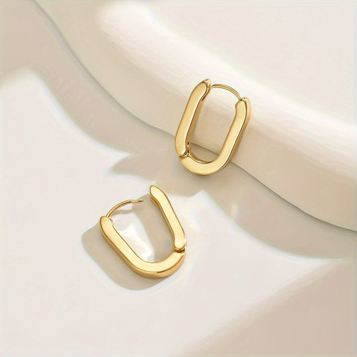 Azalea | Pendientes de aro elegantes con forma geométrica