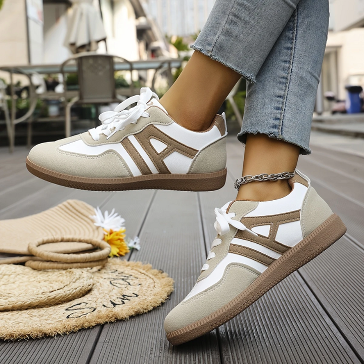 Lara | Zapatillas bicolor con horma ancha