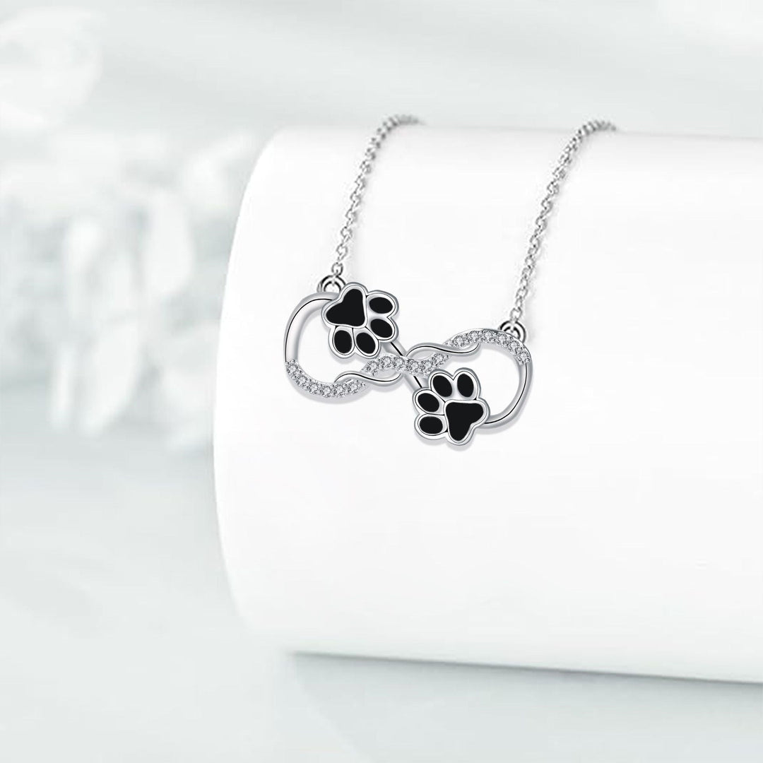 Collar con Colgante de Símbolo de Infinito con Zirconia