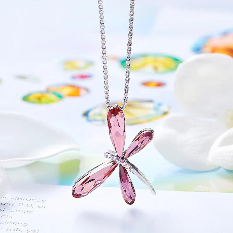 Collar de Colgante de Cristal de Libélula Rosa