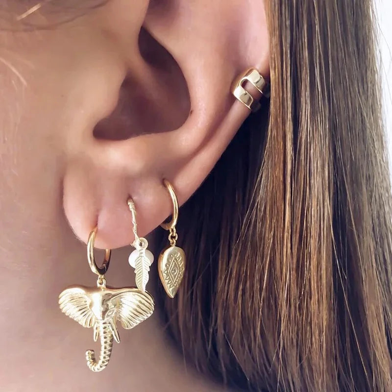 Pendientes de Aro con Charms de Elefante