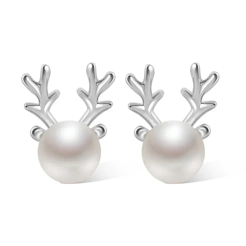 Pendientes de Perla en Forma de Reno