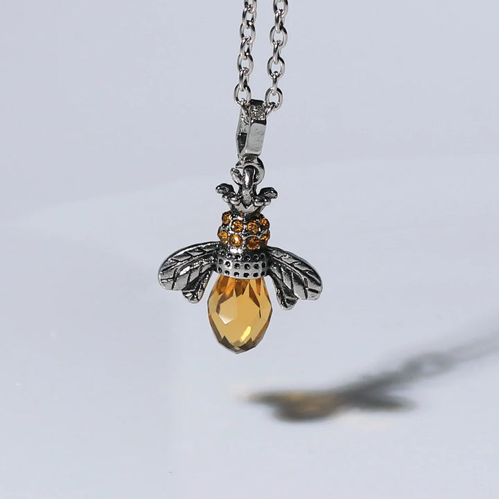 Collar y Aretes Vintage de Abeja