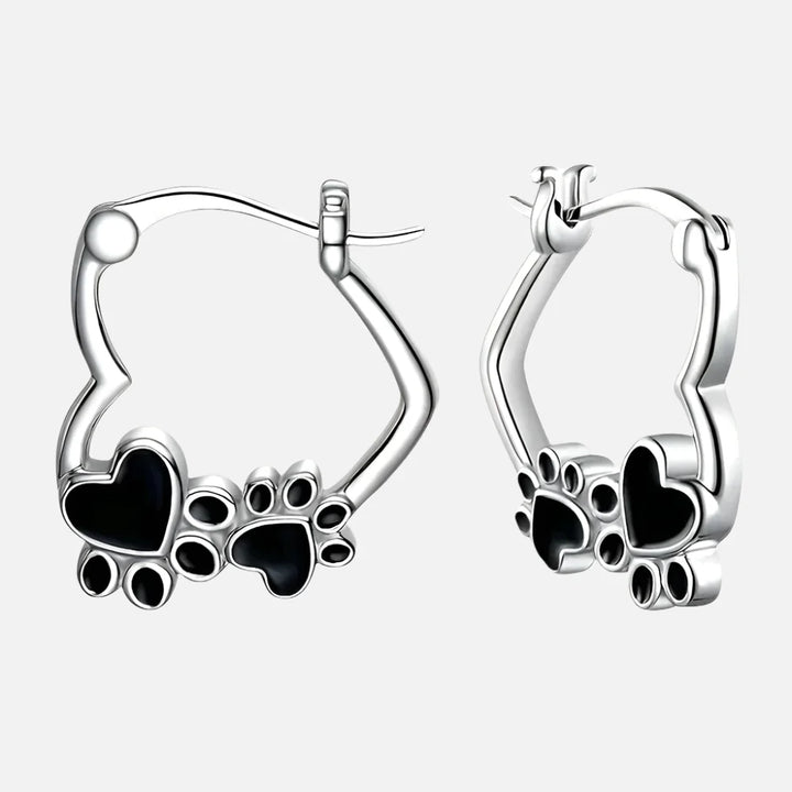 Pendientes Huggie con Huella de Corazón y Esmalte Negro