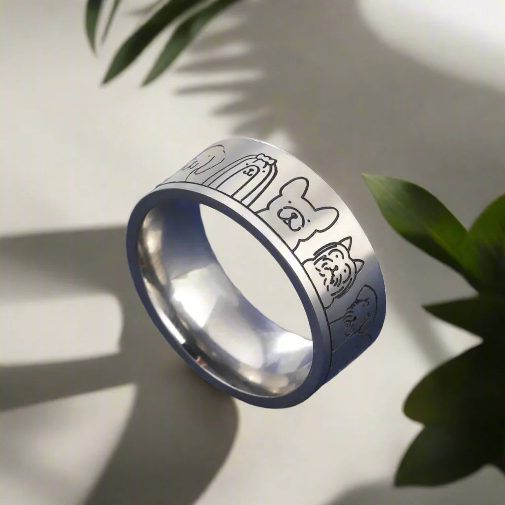 Anillo de Perro de Acero Inoxidable Ancho – Diseño Grabado para Mujeres