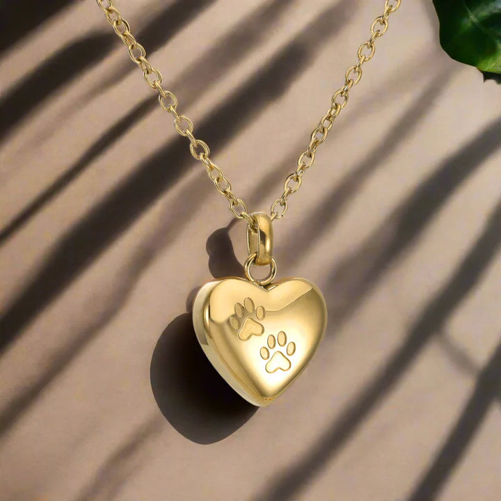 Collar con Urna Conmemorativa para Mascotas – Colgante en Forma de Corazón con Grabado de Huella