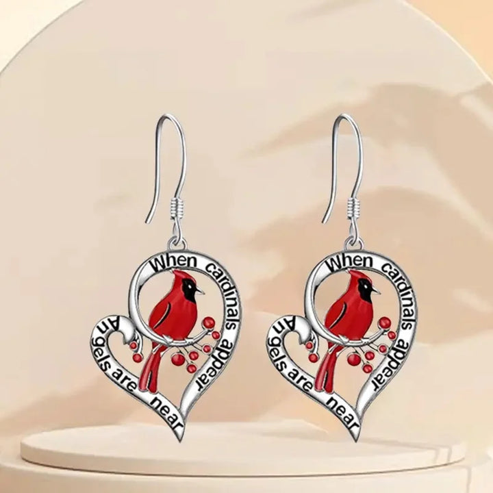 Pendientes Conmemorativos de Cardenales – “Cuando Aparecen los Cardenales, los Ángeles Están Cerca” Diseño de Corazón