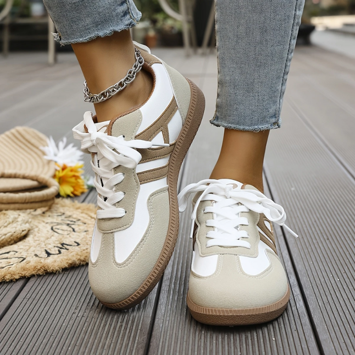 Lara | Zapatillas bicolor con horma ancha