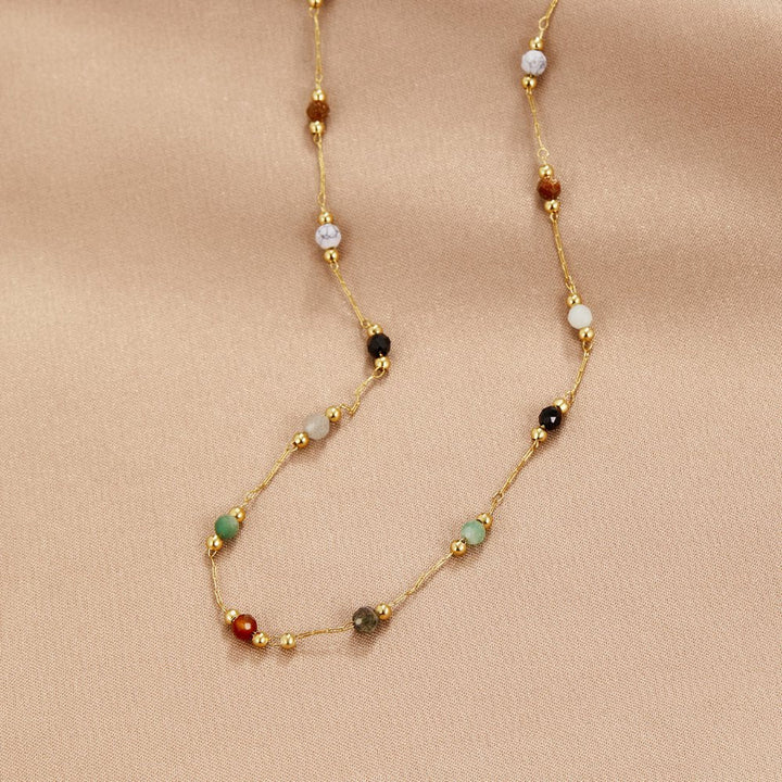 Clara | Collar minimalista con piedra seleccionada