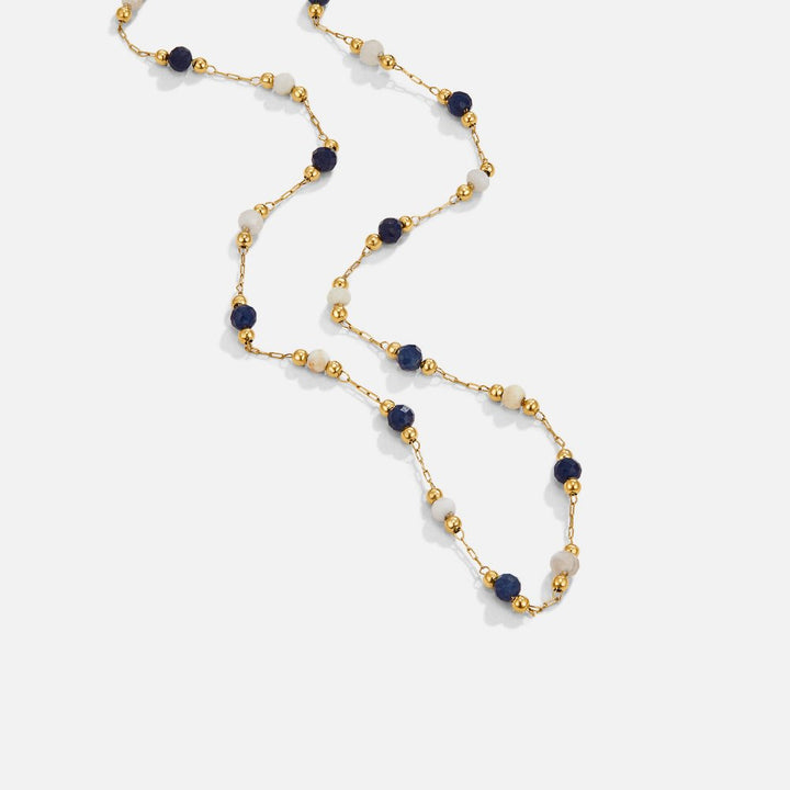Isabela | Collar de capas con piedras seleccionadas y acabado dorado